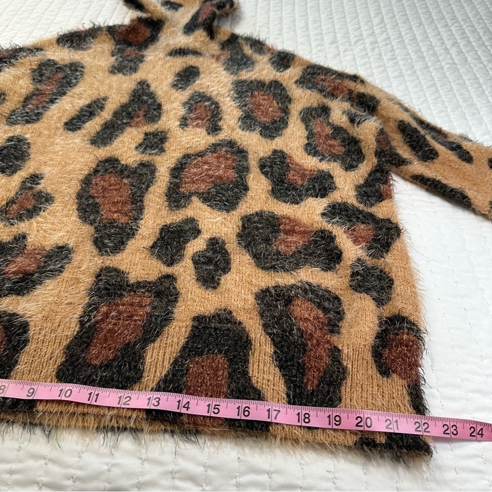 Show Me Your MuMu Women’s Fatima Turtleneck Sweater Cheetah Fever Knit Size XS - Picture 12 of 16
